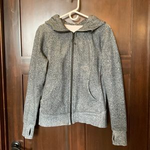 Like new Lululemon Scuba Hoodie!!